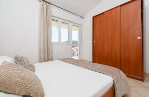 Apartments Pera - Unit 373480-13