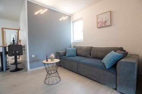 Apartment Danka - Unit 373252-13