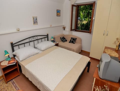 Apartment Rosa - Unit 373264-13