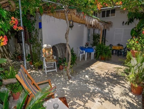 Apartment Rosa - Unit 373264-13
