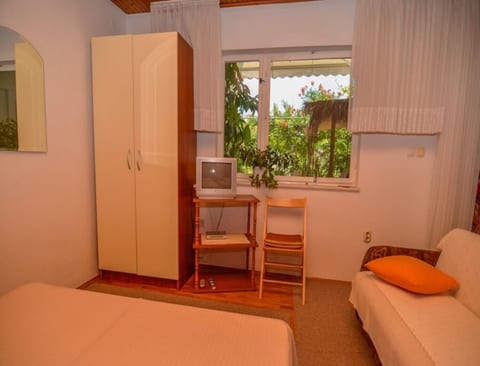 Apartment Rosa - Unit 373508-13