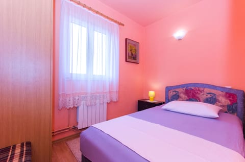 Apartment Vrilo - Unit 373268-13