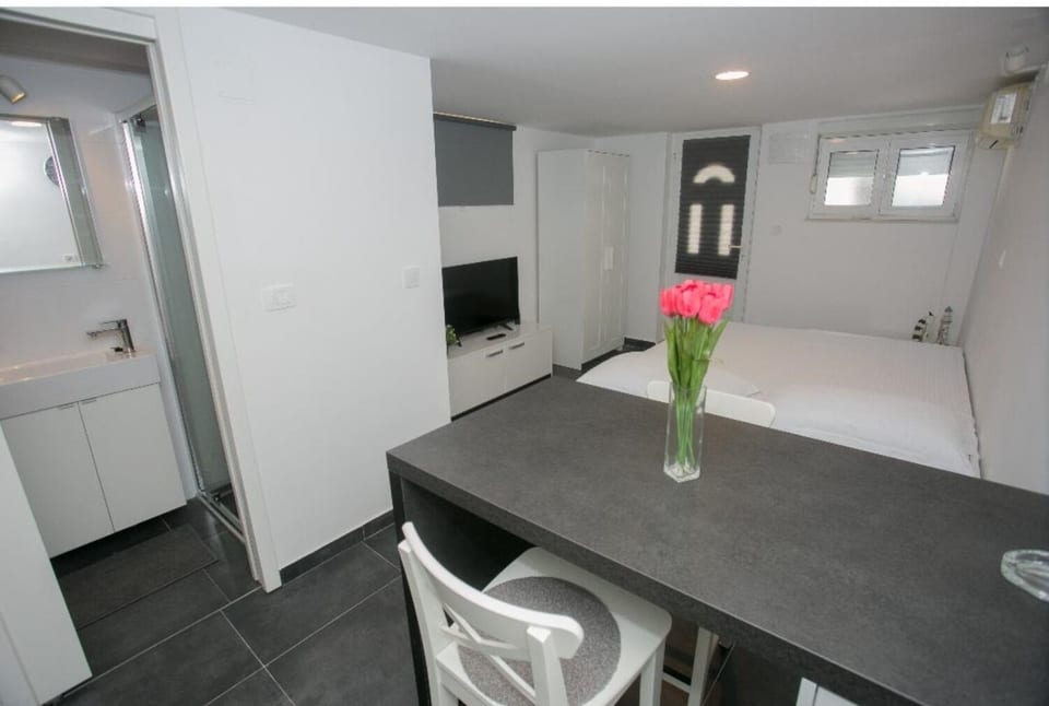 Apartment Marina - Unit 373289-13