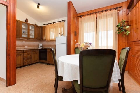 Apartments Zeljko - Unit 373328-13