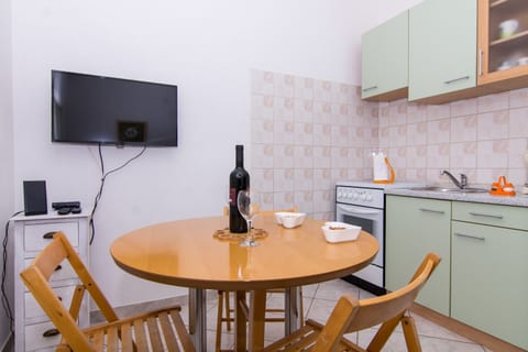 Apartment Ivica - Unit 373339-13