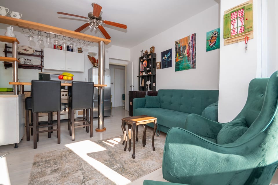 Apartment Renko - Unit 373345-13