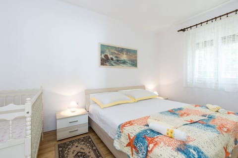 Apartments Kate - Unit 373350-13