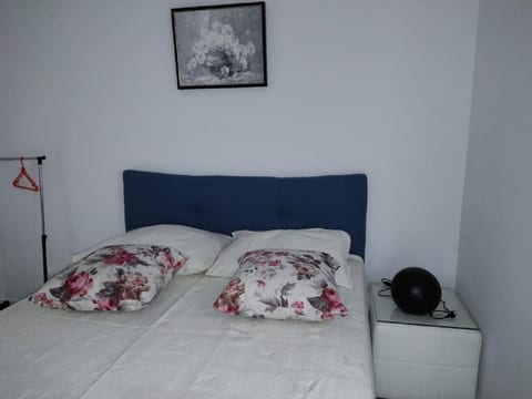 Apartments Rosa - Unit 373380-13