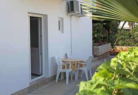 Apartments Vinko - Unit 373389-13