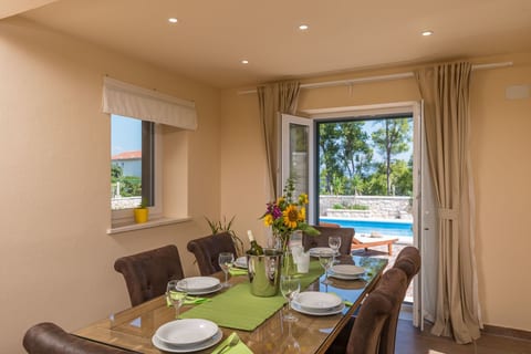 House Sandra - Unit 373397-13