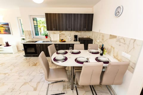 Apartments Jasna - Unit 373404-13