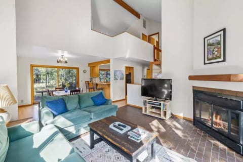 Sunriver Sunshine Lodge