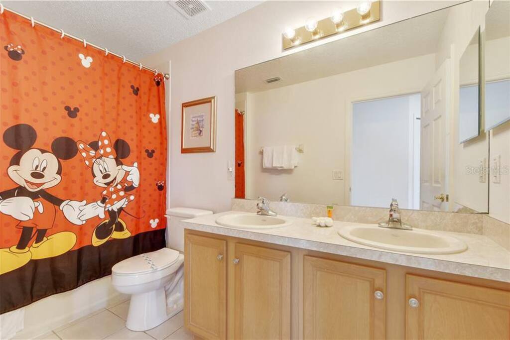 PREMIUM 5 Bed, 4 Bath Villa w/Pool, Near Disney - Davenport PREMIUM 5 Bed, 4 Bath Villa w/Pool, Near Disney - Davenport