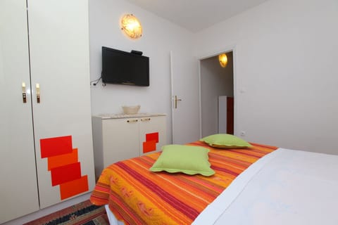 Apartments Jole - Unit 373440-13