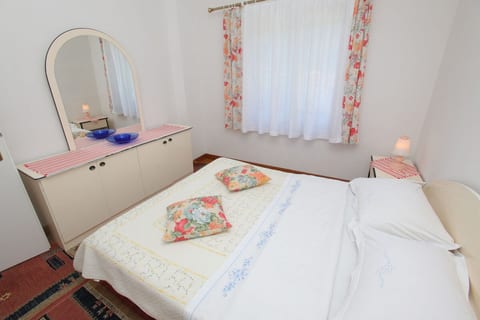 Apartments Jole - Unit 373442-13