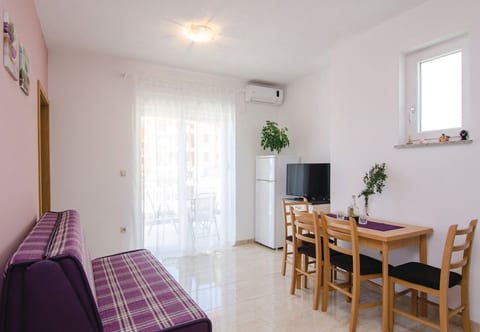 Apartments Ljuba - Unit 373486-13