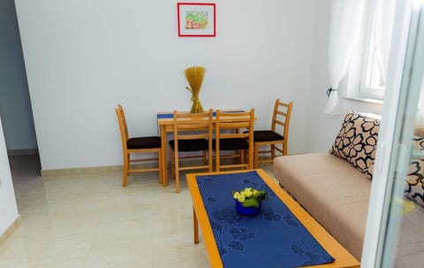 Apartments Ljuba - Unit 373487-13