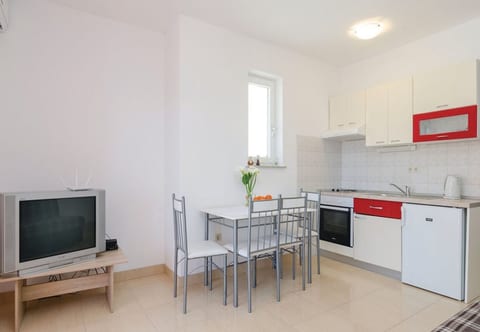 Apartments Ljuba - Unit 373488-13