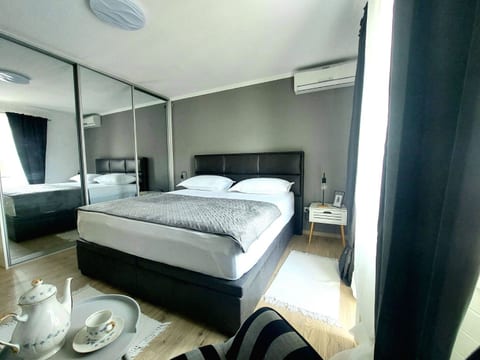 Apartment AnyTime - Unit 373501-13