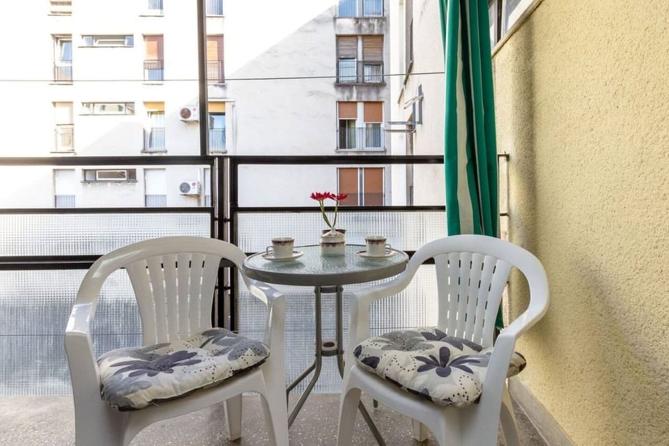 Apartment Deni - Unit 373502-13