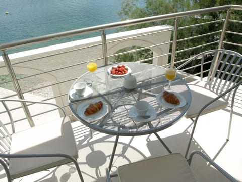 Apartment At the sea - Unit 373544-13