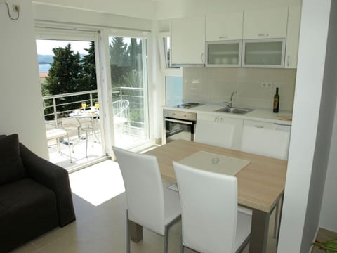 Apartment At the sea - Unit 373545-13