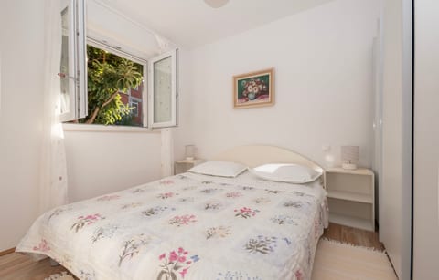 Apartment Tom - Unit 373547-13