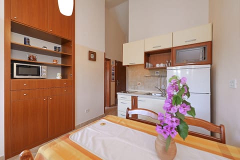 Apartments Suzana - Unit 373549-13