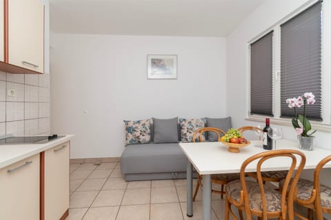 Apartments JoviZe - Unit 373554-13