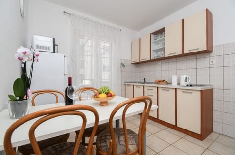Apartments JoviZe - Unit 373554-13