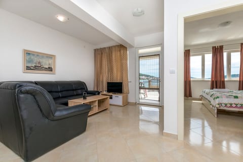 Apartments Villa J i M by the sea - Unit 202516-5