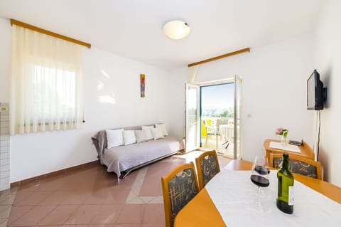 Apartments Cloe - Unit 373557-13