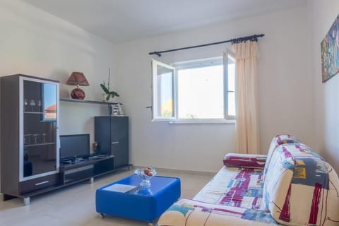 Apartment Marinka - Unit 373560-13