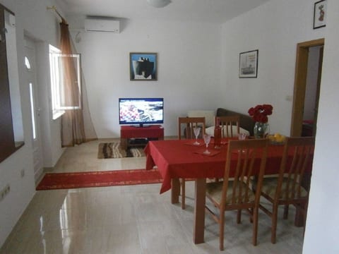 Apartments Niki - Unit 373570-13