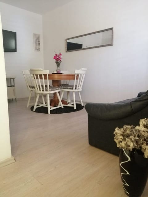 Apartment Anka - Unit 373717-13