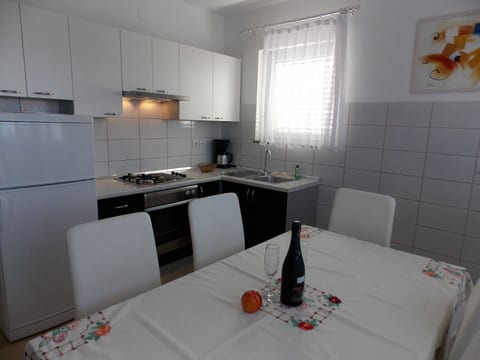 Apartment Markle - Unit 373595-13