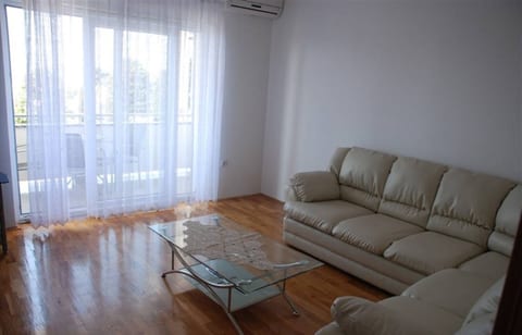 Apartment Markle - Unit 373597-13