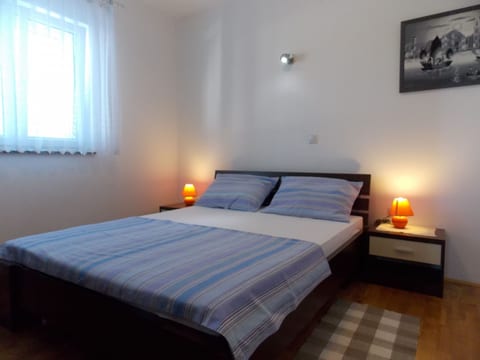 Apartment Markle - Unit 373598-13