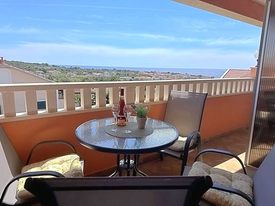 Apartments Radić - Unit 373632-13
