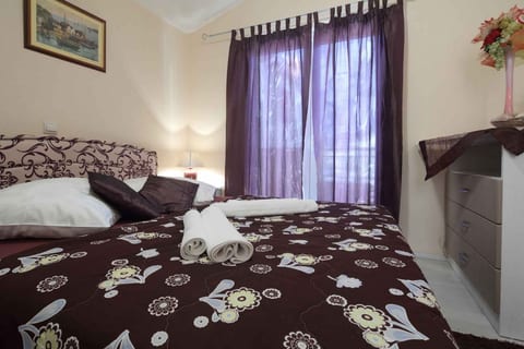 Apartments and Room Goran - Unit 373636-13