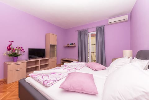 Apartments and Room Goran - Unit 373634-13
