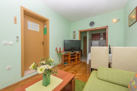 Apartments and Room Goran - Unit 373635-13