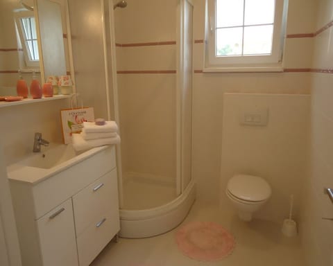 Apartments Mirjana - Unit 373638-13