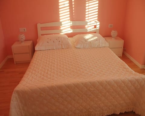 Apartments Mirjana - Unit 373639-13