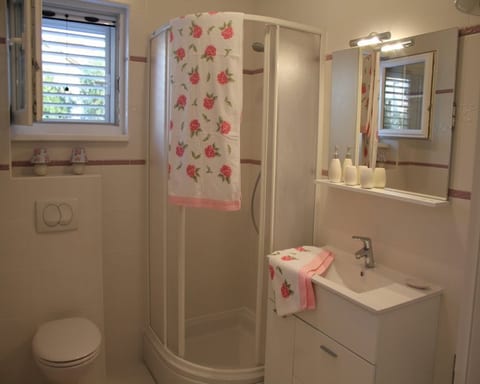 Apartments Mirjana - Unit 373639-13