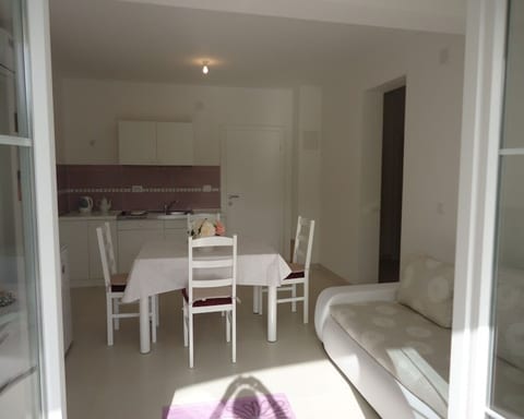 Apartments Mirjana - Unit 373639-13