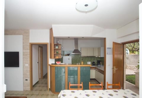 Apartments Damir - Unit 373641-13