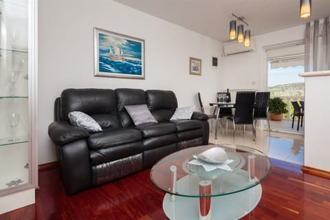 House Andre - Unit 373651-13