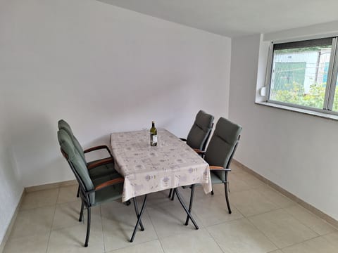 Apartment Roland - Unit 373654-13