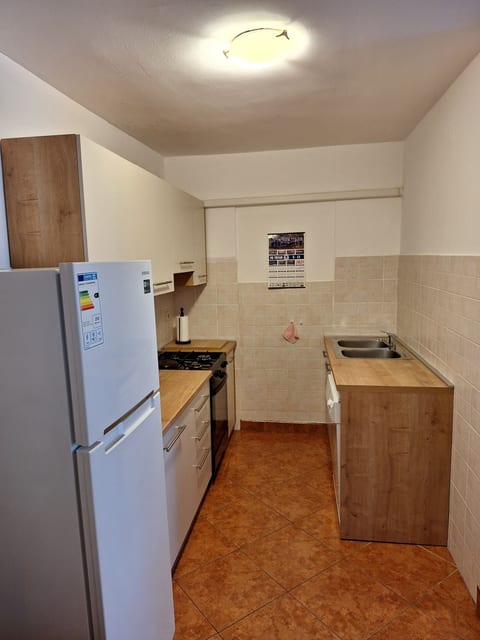 Apartment Roland - Unit 373654-13